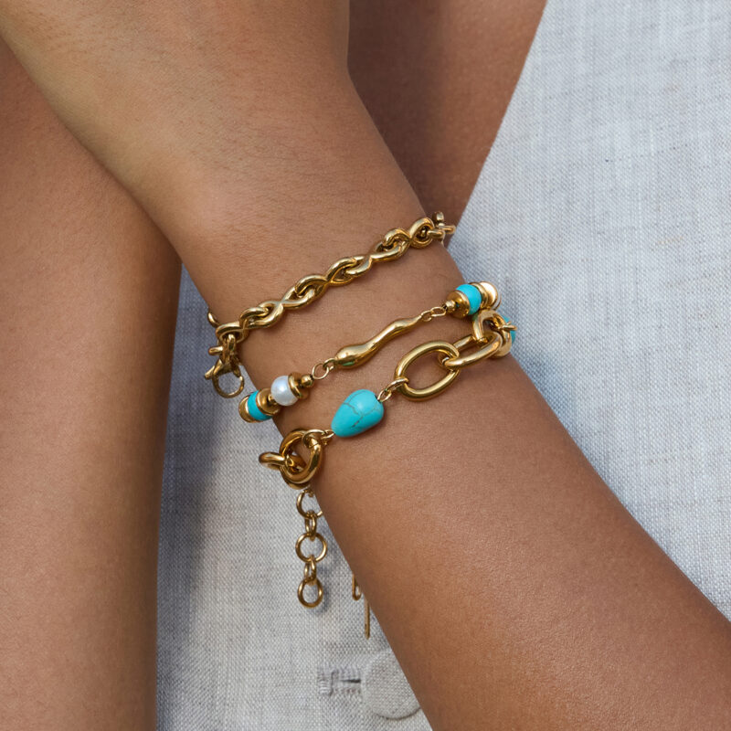 Teardrop Turquoise and Glass Pearl Bracelet - Image 2