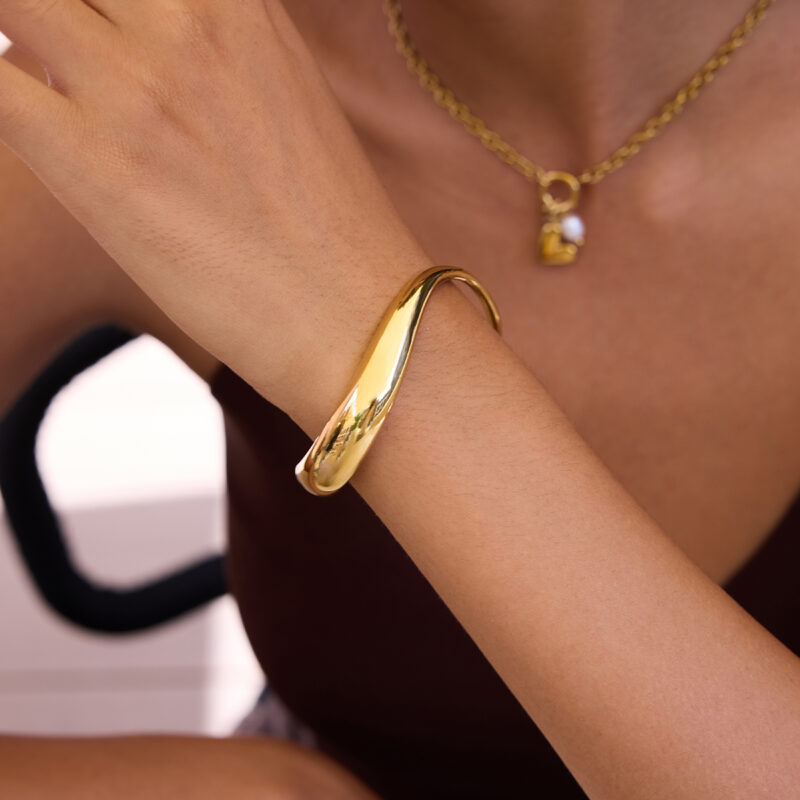 Asymmetric Polished Line Open Cuff Bracelet - Image 3