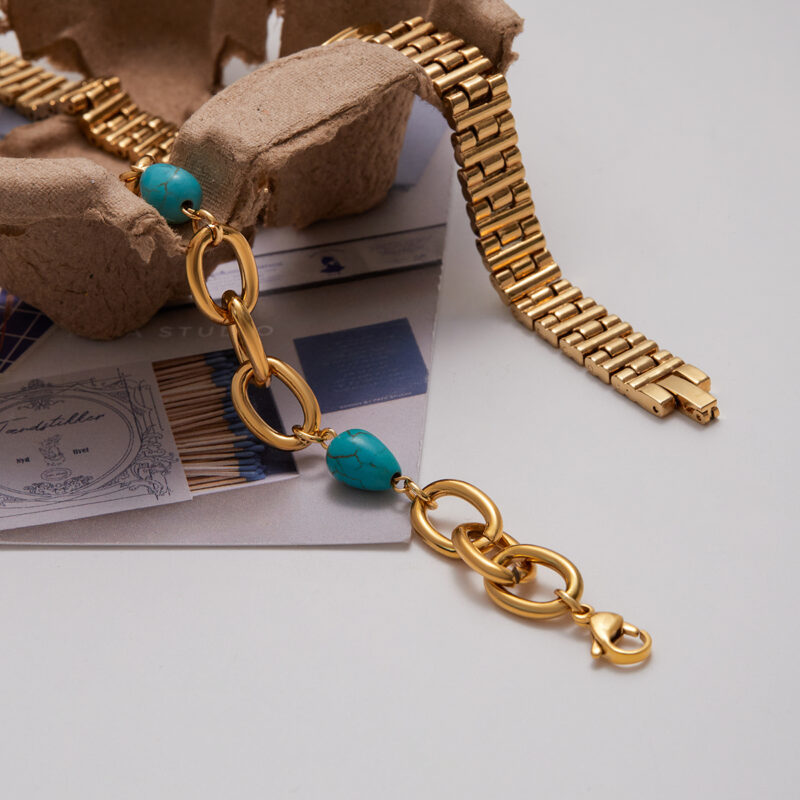 Wide Oval Link Bracelet with Blue Turquoise - Image 5