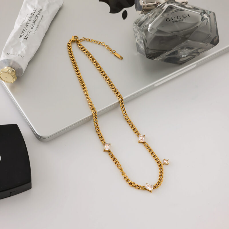 White Square Cubic Zirconia Necklace 18K Gold - Image 5