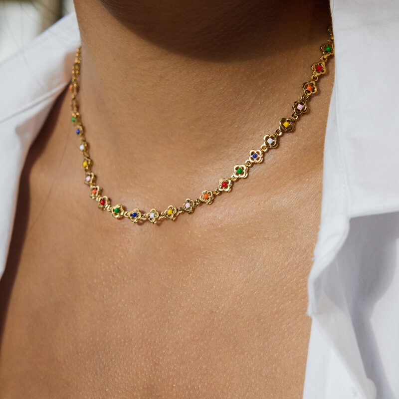 Minimalist Enamel Flower Necklace for Women - Image 4