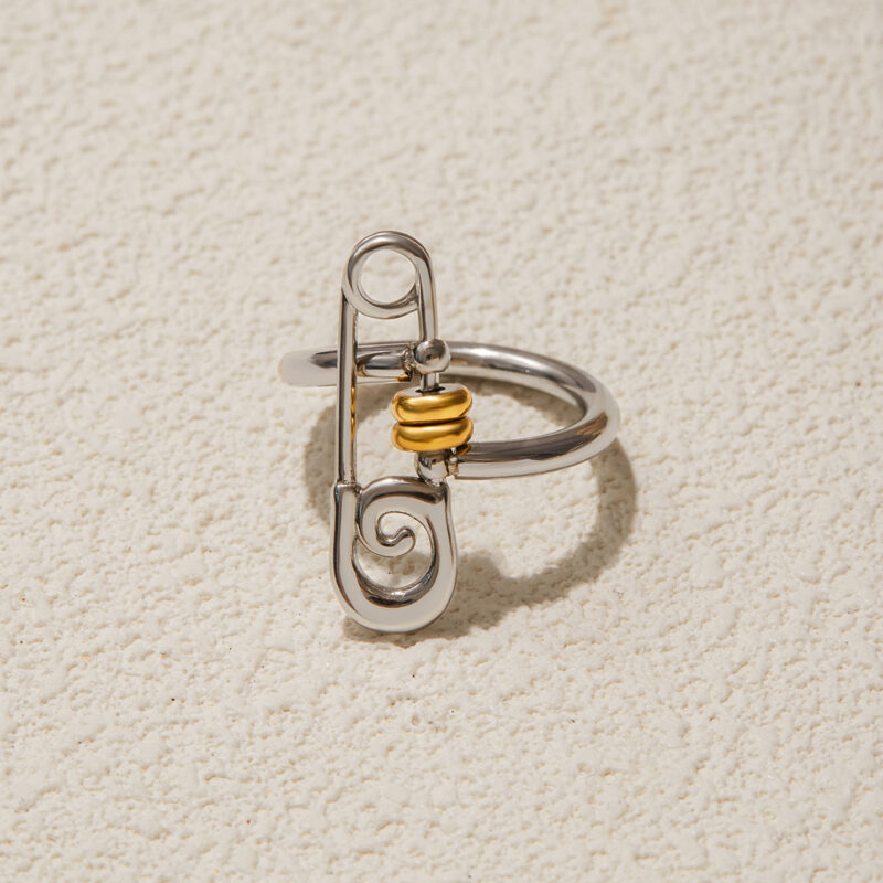 Two-Tone Safety Pin Paperclip Ring - Image 4